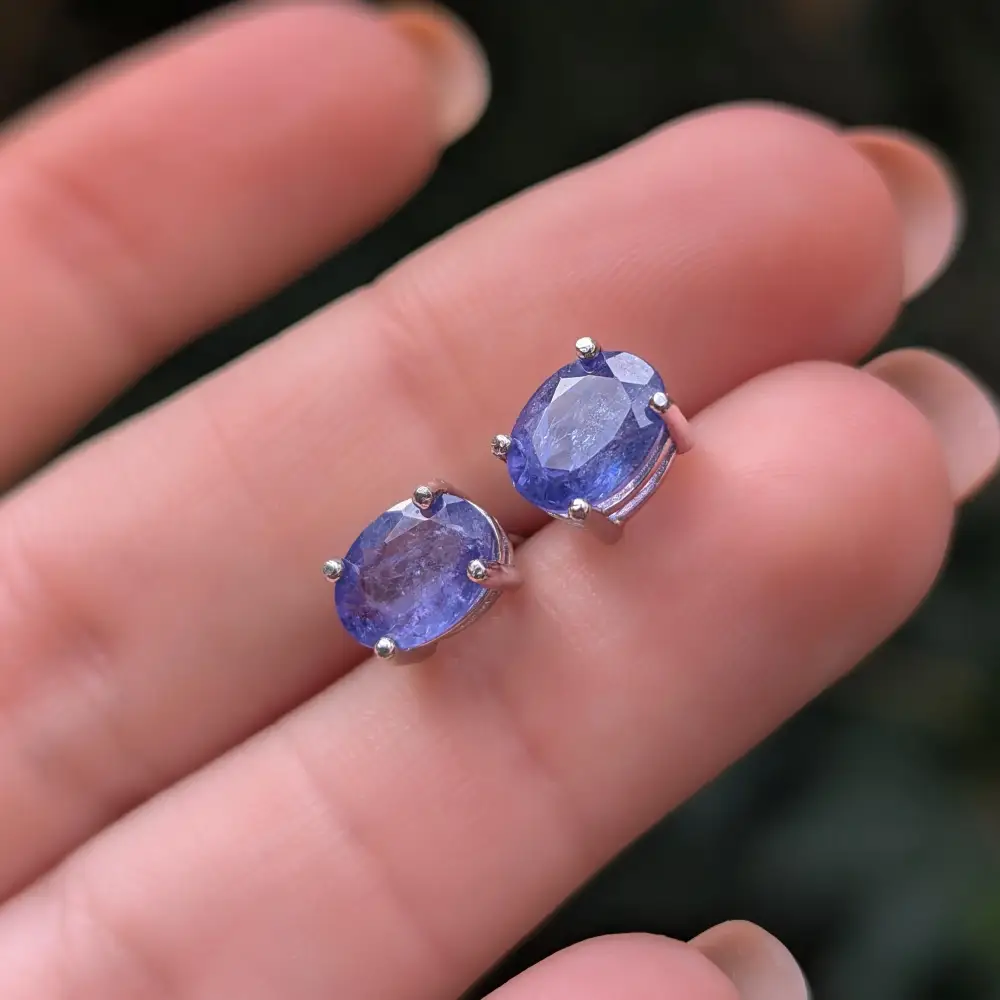 AAA Natural Tanzanite Oval Stud Earrings - Image 12