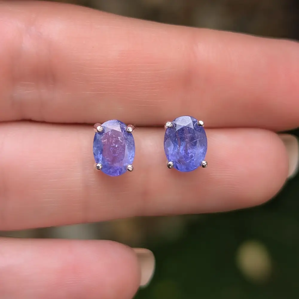 AAA Natural Tanzanite Oval Stud Earrings - Image 5