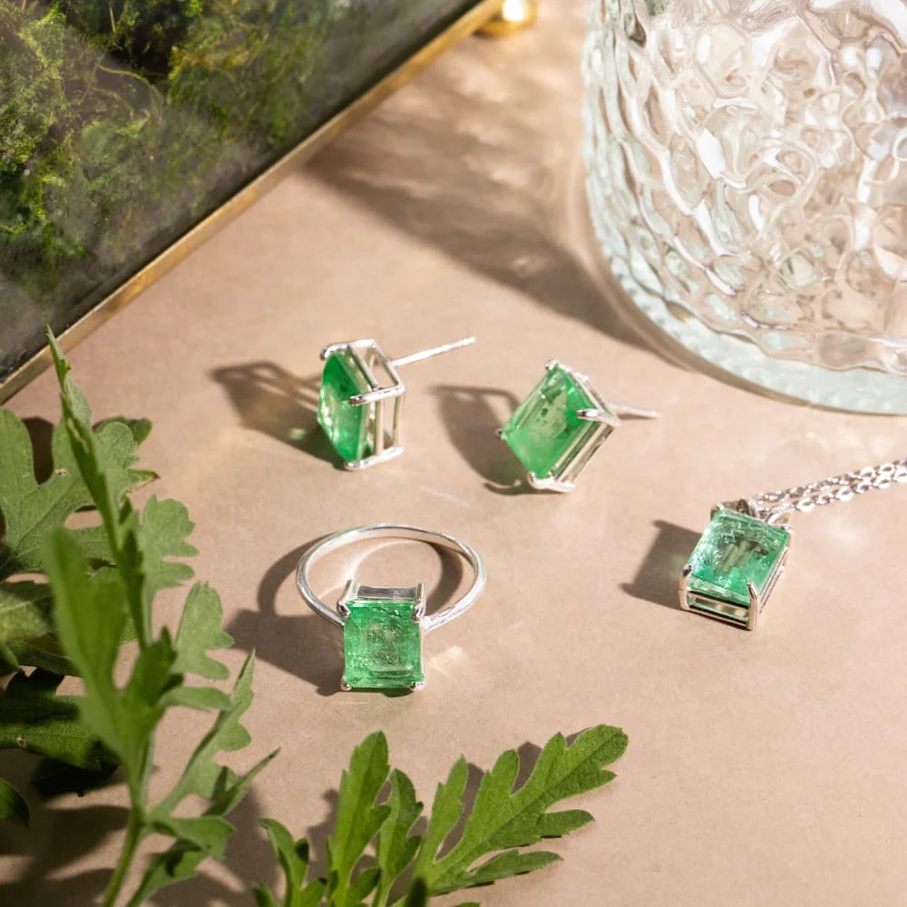 The Audie - Emerald Doublet Earrings - Image 4