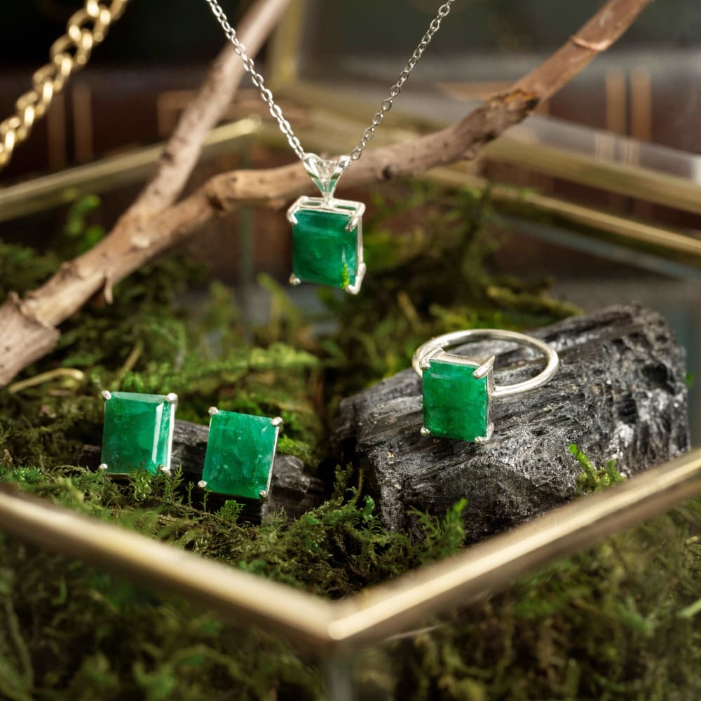 Emerald Cut Emerald Necklace - Image 5