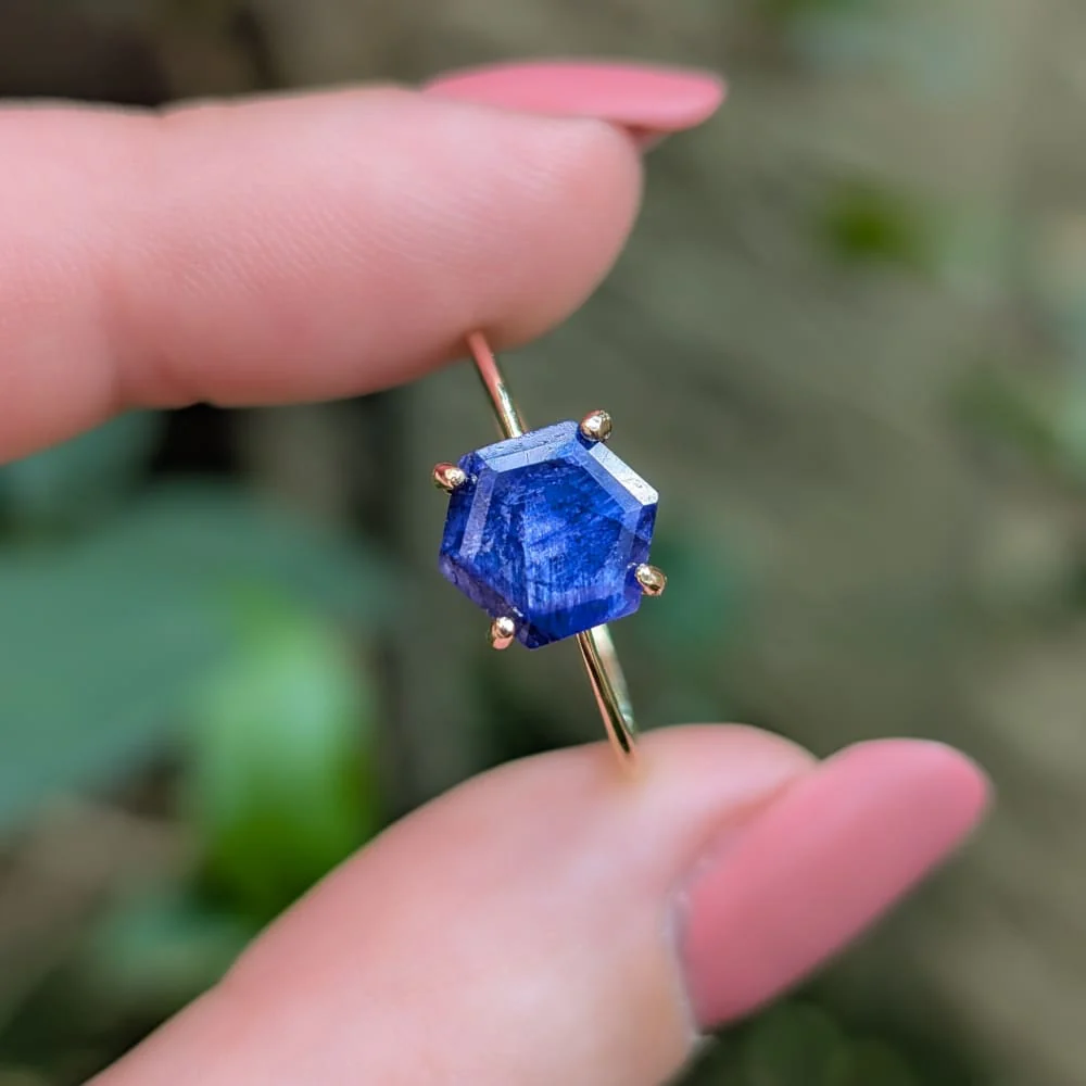 Hexagon Sapphire Ring - Image 7
