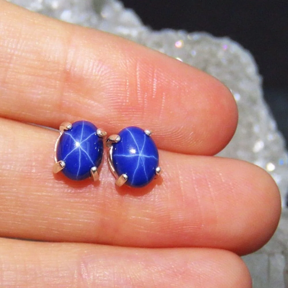 Oval Star Sapphire Stud Earrings - Image 4