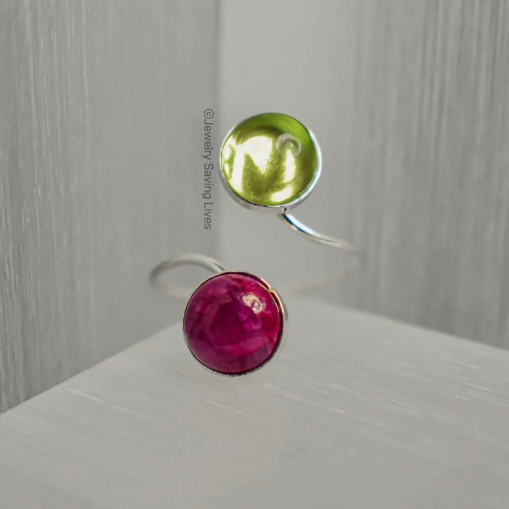 Peridot and Ruby Ring - Image 5