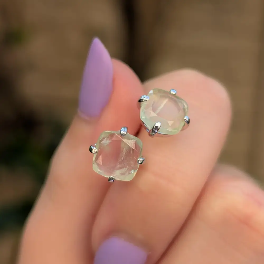 Prehnite Earrings - Image 10