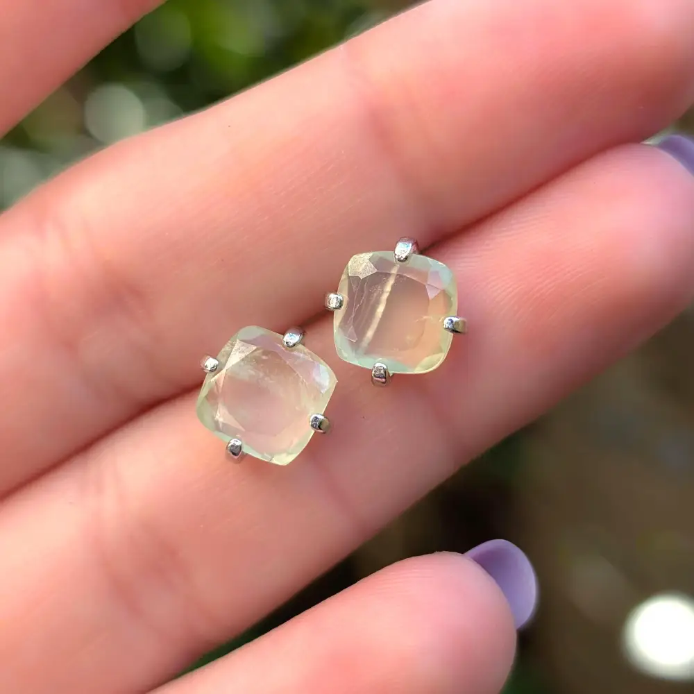 Prehnite Earrings - Image 8