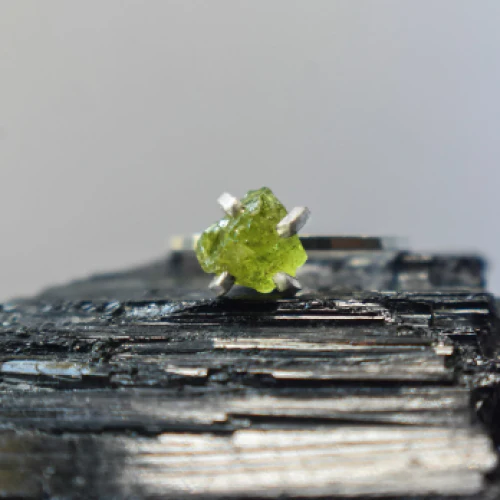 Raw Peridot Ring - Image 7
