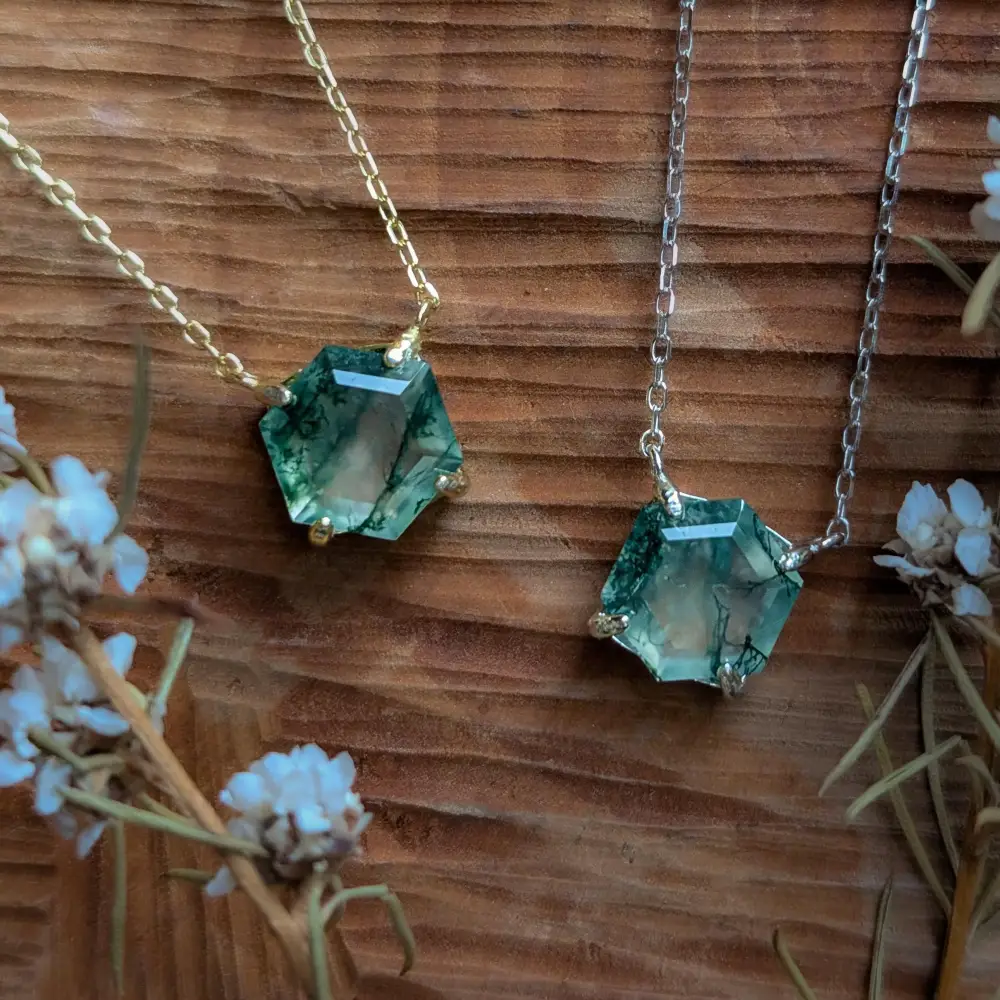 The Ashlynn- Hexagon Natural Moss Agate Necklace - Image 11