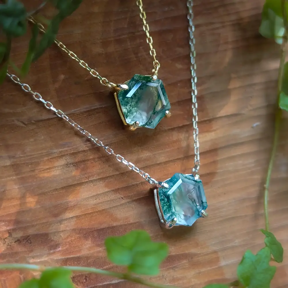 The Ashlynn- Hexagon Natural Moss Agate Necklace - Image 6