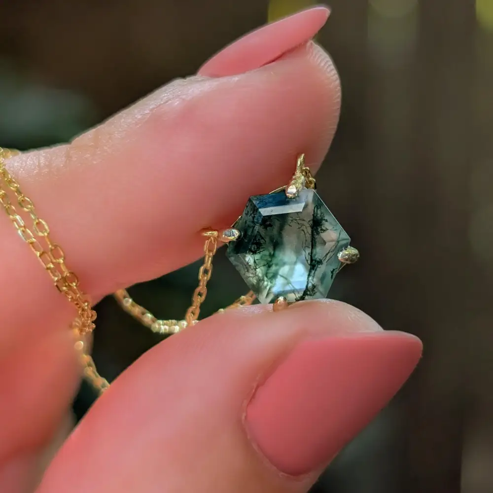 The Ashlynn- Hexagon Natural Moss Agate Necklace - Image 9