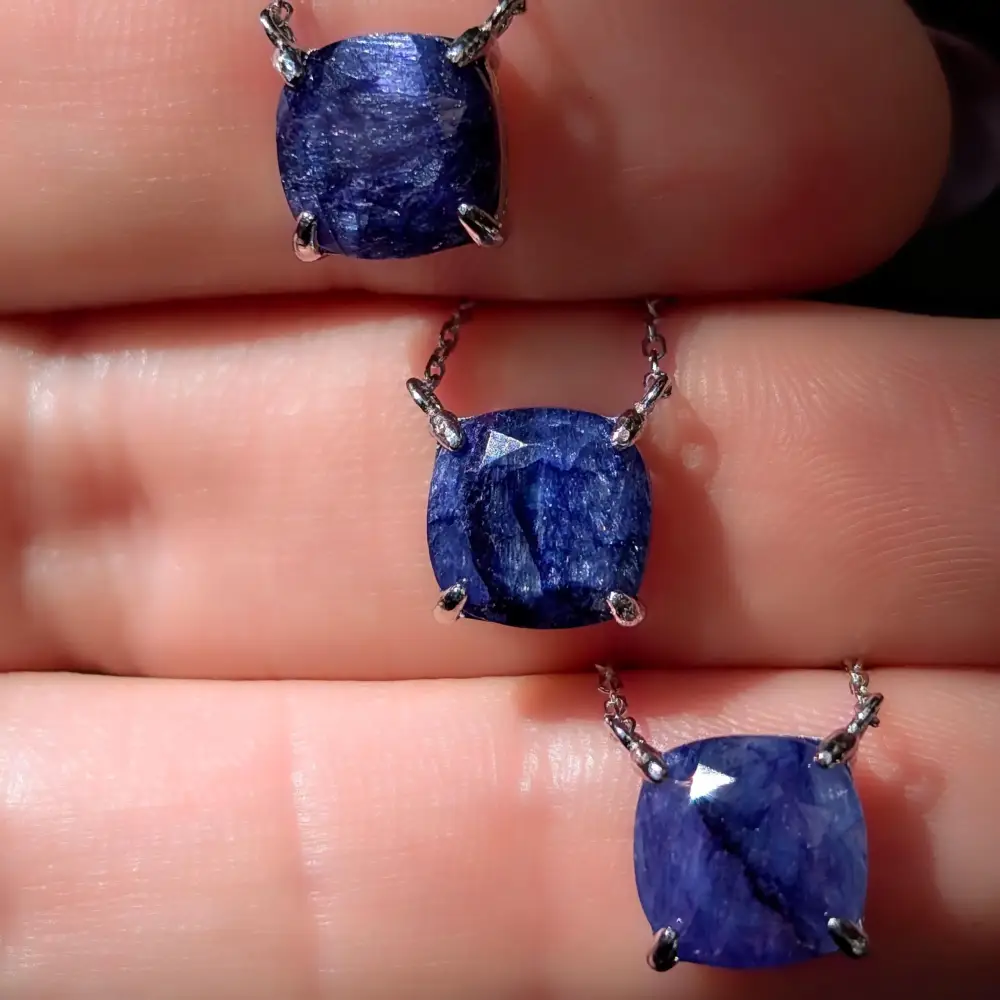 The Ashlynn - Natural Sapphire Necklace - Image 6