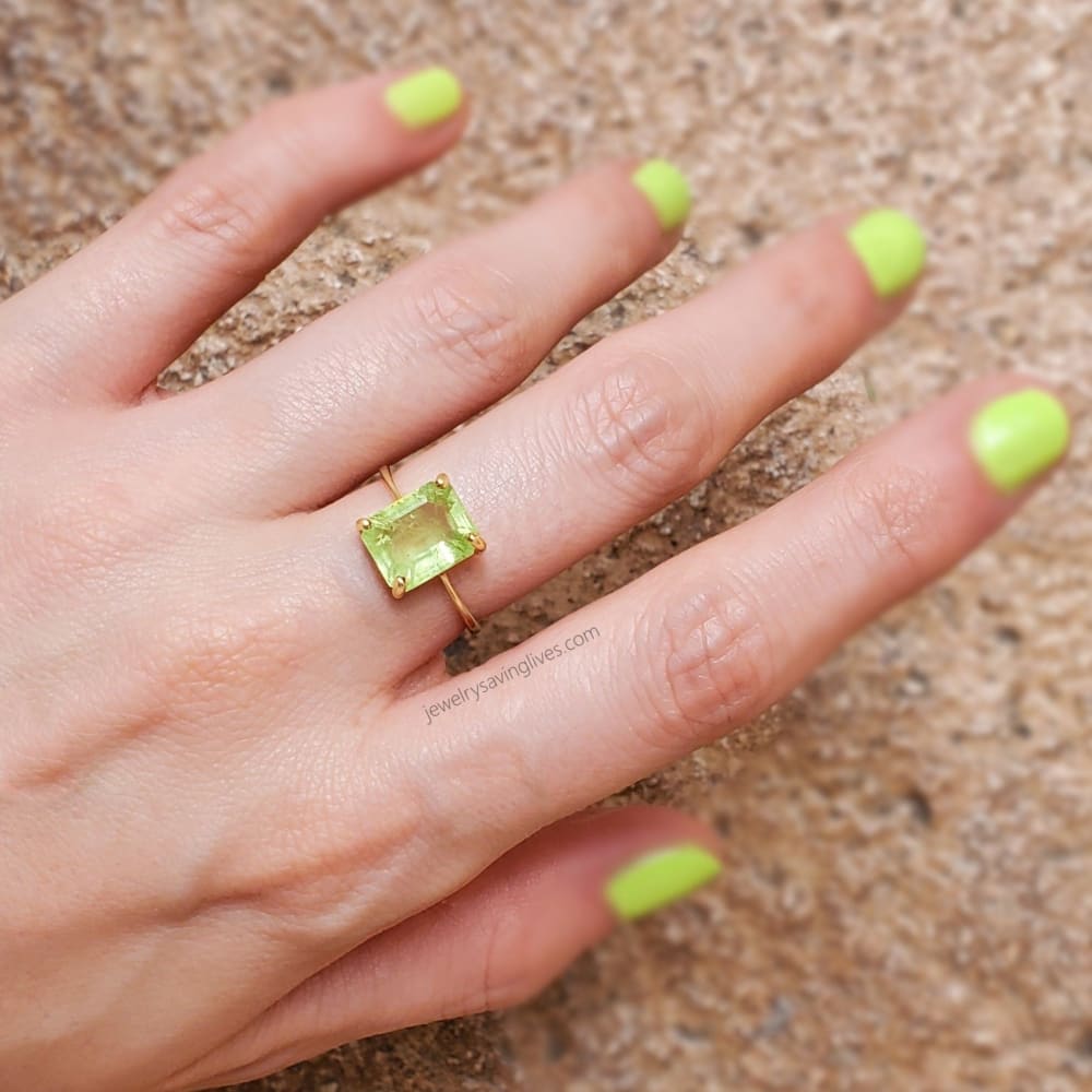 The Audrey- Natural Peridot - Image 4