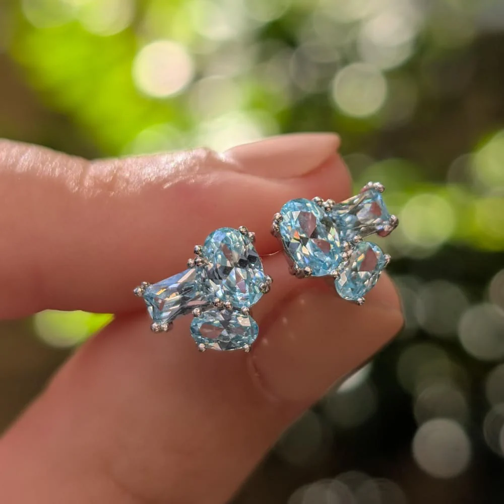 The Elia - Aquamarine Small Cluster Studs - Image 11