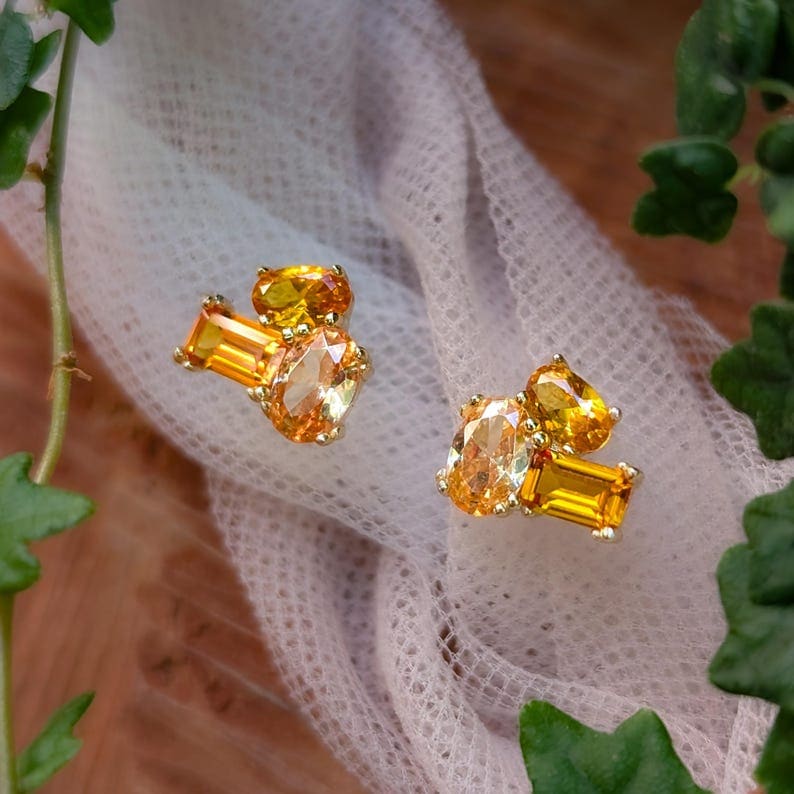 The Elia - Citrine Small Cluster Studs - Image 8
