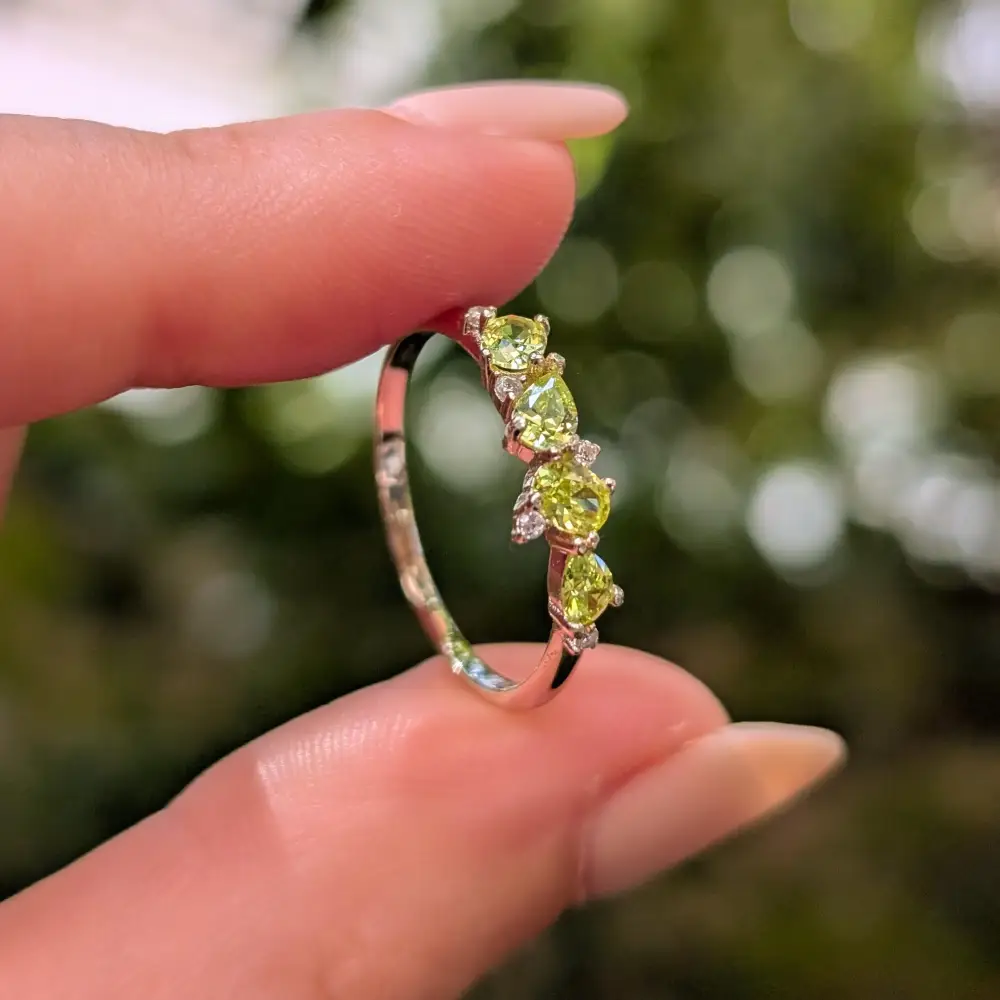The Legacy Ring - Peridot - Image 8