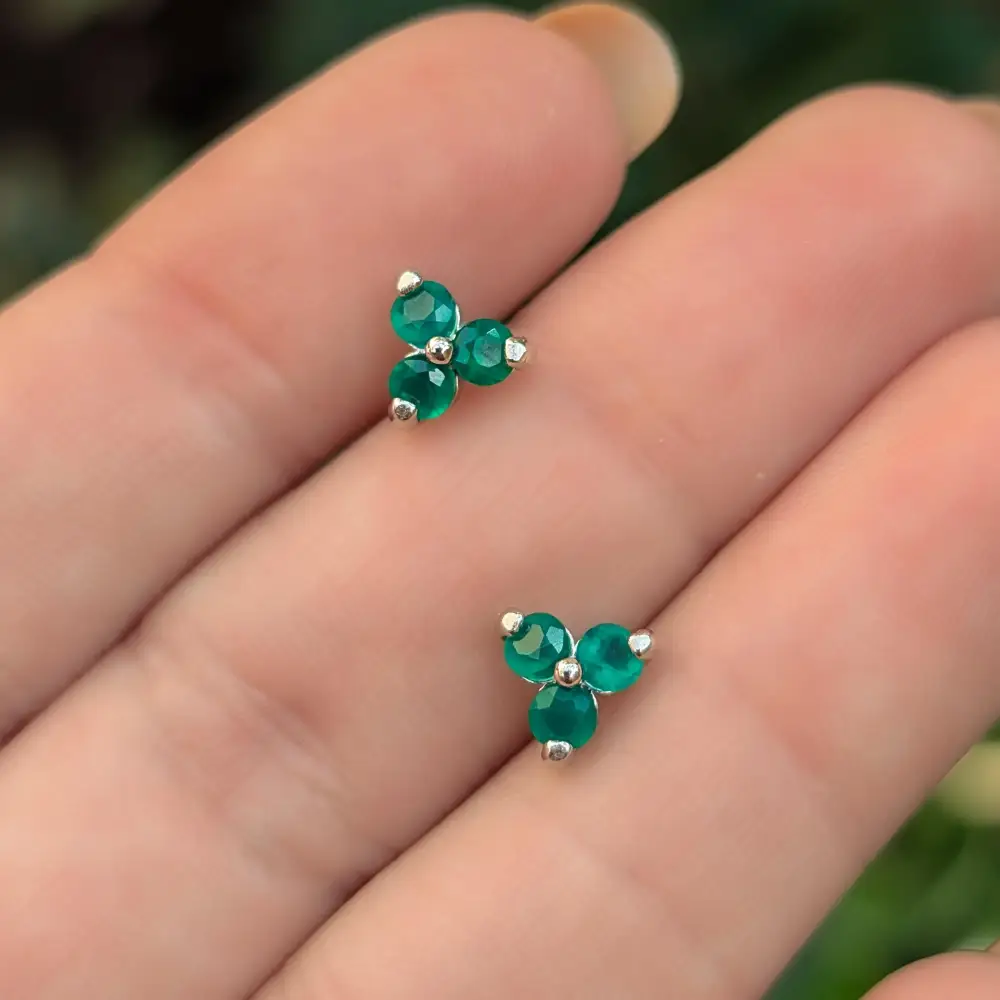 Tri-Cluster Emerald Stud Earrings - Image 10
