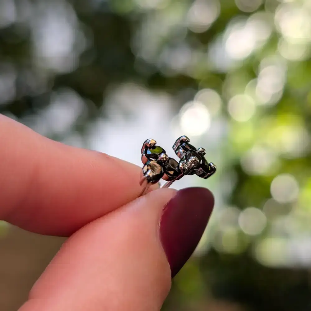 Tri-Cluster Onyx Stud Earrings - Image 10